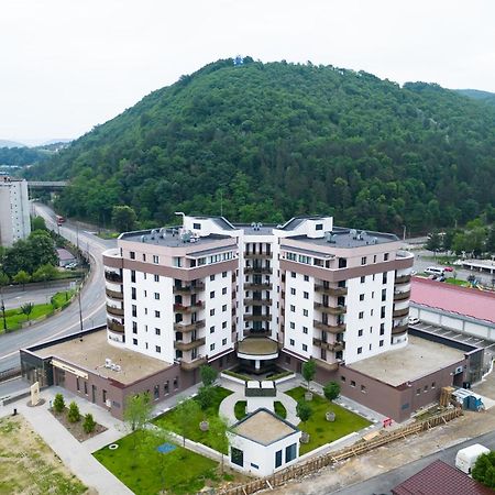 City Center Accommodation - 404 Resita Exterior foto